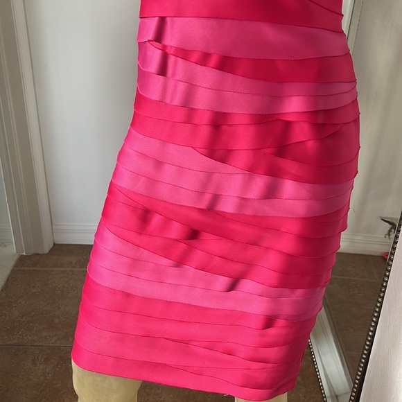 Gorgeous Nordstrom JS Collections Ribbon Bandage Dress NWOT - Picture 3 of 7